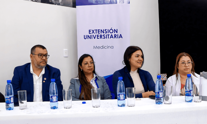 Charla Educativa Aborda Peligros del Cigarrillo Electrónico en Escuela Privada 06